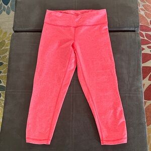 Zella Vibrant Pink Leggings Capri Length